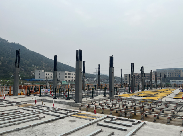 浙江省首座装配式UHPC变电站在余姚市双河完成主体结构安装